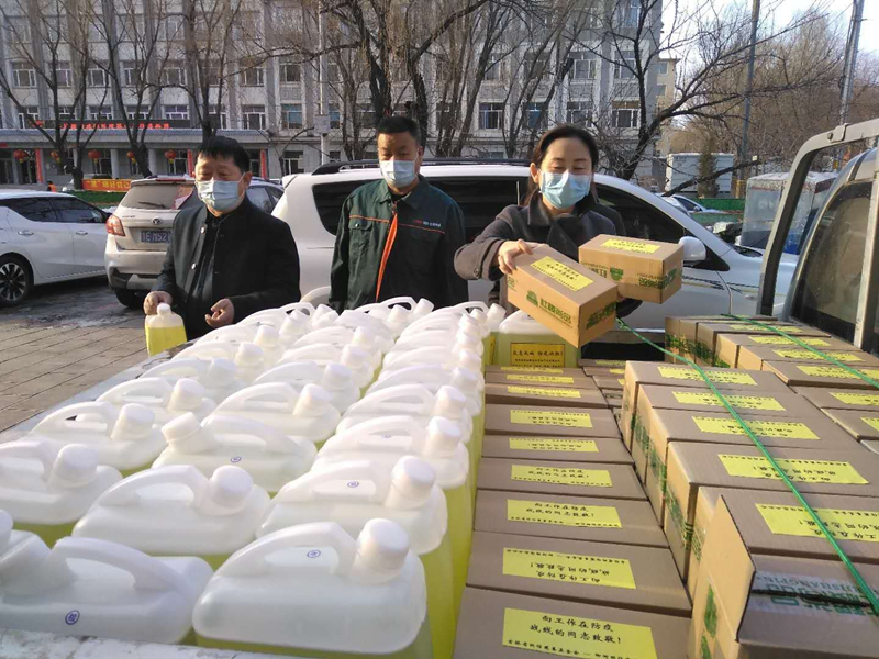 0005.農業(yè)公司向柳河縣政府送去防疫物資_副本.jpg