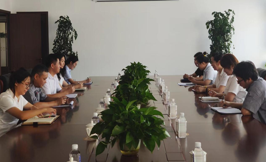 5. 康養(yǎng)合作公司組織召開上半年《尊龍凱時人生就是贏視野》撰稿、投稿工作總結(jié)會_副本.png